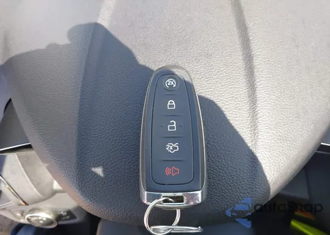 2017 Ford Escape Titanium from USA, damaged, VIN 1FMCU9JD8HUC16640